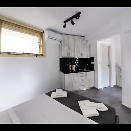 Melodia Nikianna Apartment Nikiana